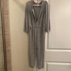 Gap baby, Girl romper. Light grey. Super softer. Girl 5